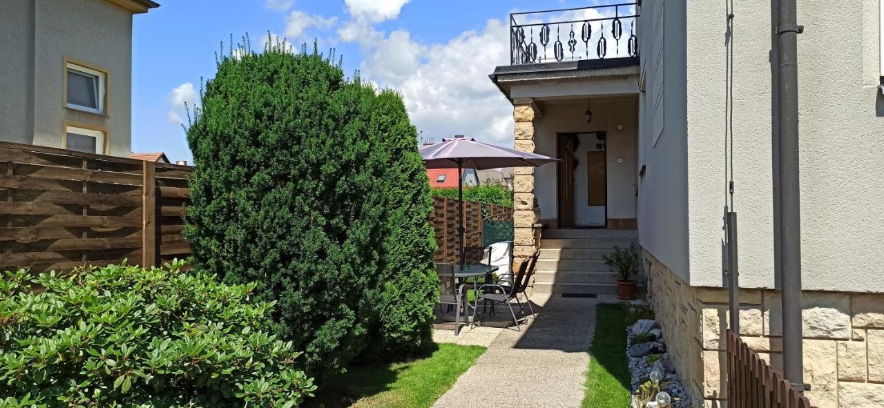 Apartman Milena Jičín Exterior foto